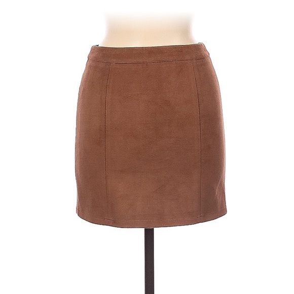 Cute Molly Green skirt - Picture 2 of 4
